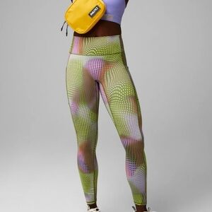 Fabletics Anywhere Motion365 High Waisted Utility Legging